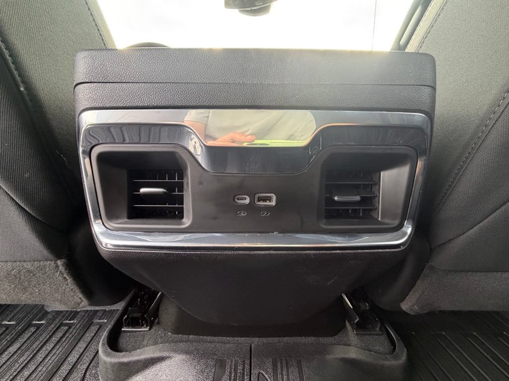 Used 2025 GMC Sierra 1500 Elevation w/ Preferred Package AWD/4WD image 7