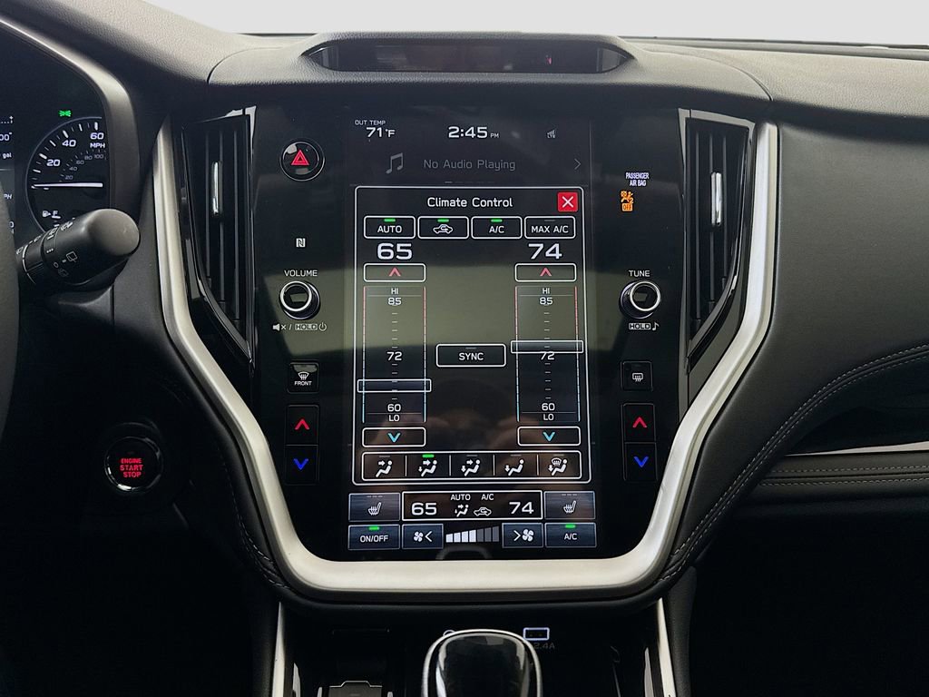 Used 2025 Subaru Outback Limited AWD/4WD image 18