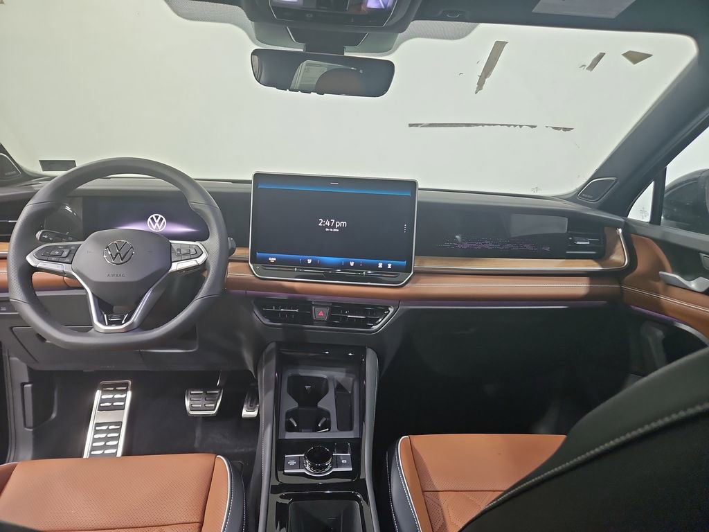 New 2026 Volkswagen Tiguan SEL R-Line image 12