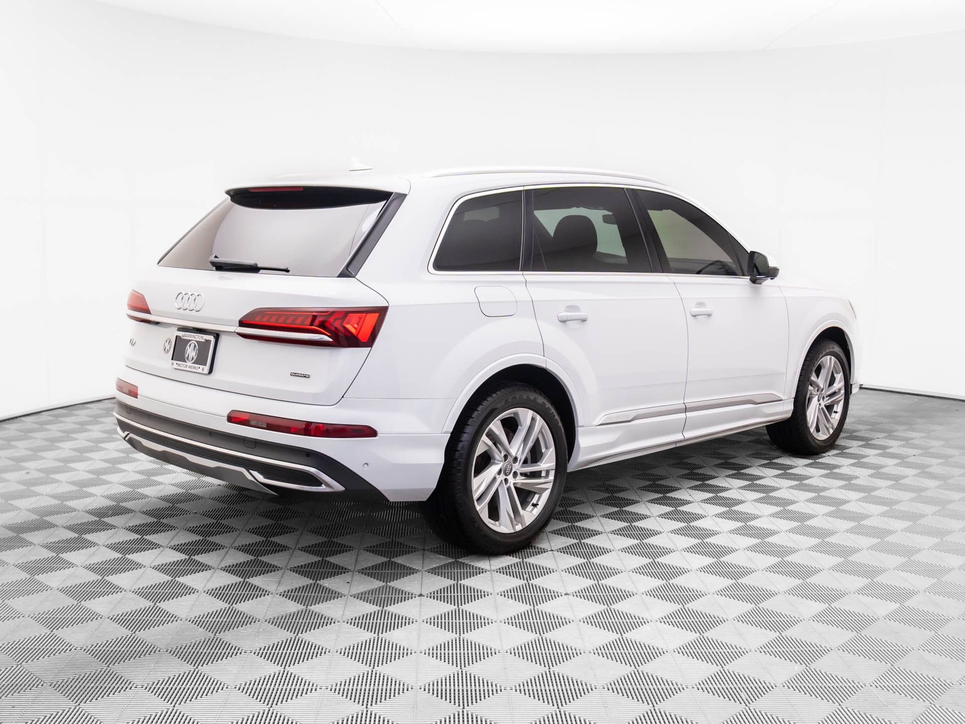 Used 2020 Audi Q7 3.0T Premium Plus image 5