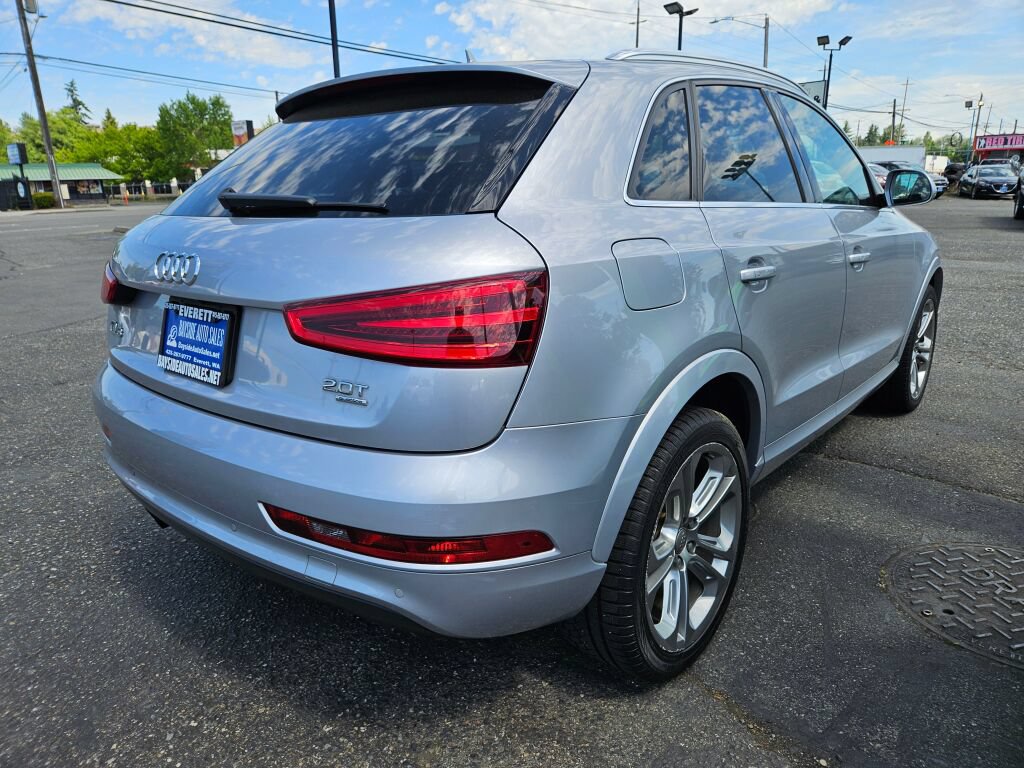 Used 2015 Audi Q3 2.0T Prestige w/ Prestige Package AWD/4WD image 5