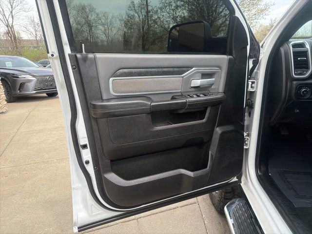 Used 2021 RAM 2500 Big Horn image 14