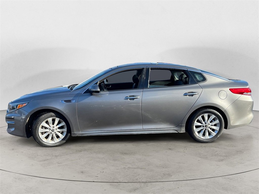 Used 2016 Kia Optima EX w/ Premium Package image 5