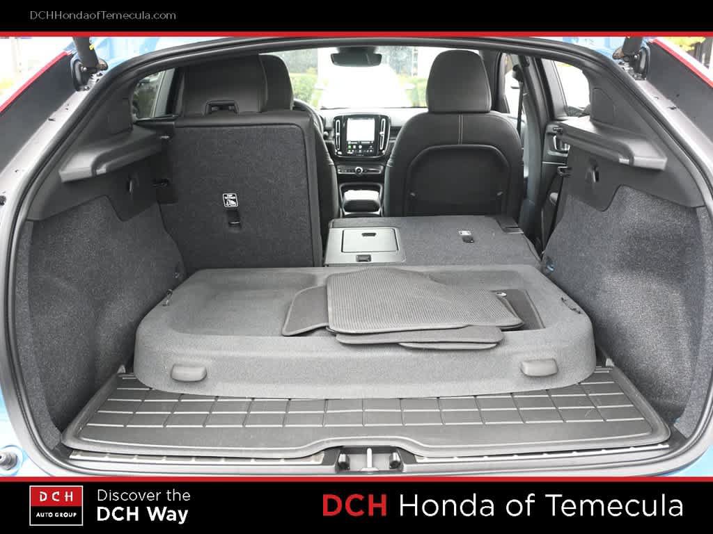 Used 2023 Volvo C40 P8 Recharge Ultimate w/ Protection Package Premier AWD/4WD image 22
