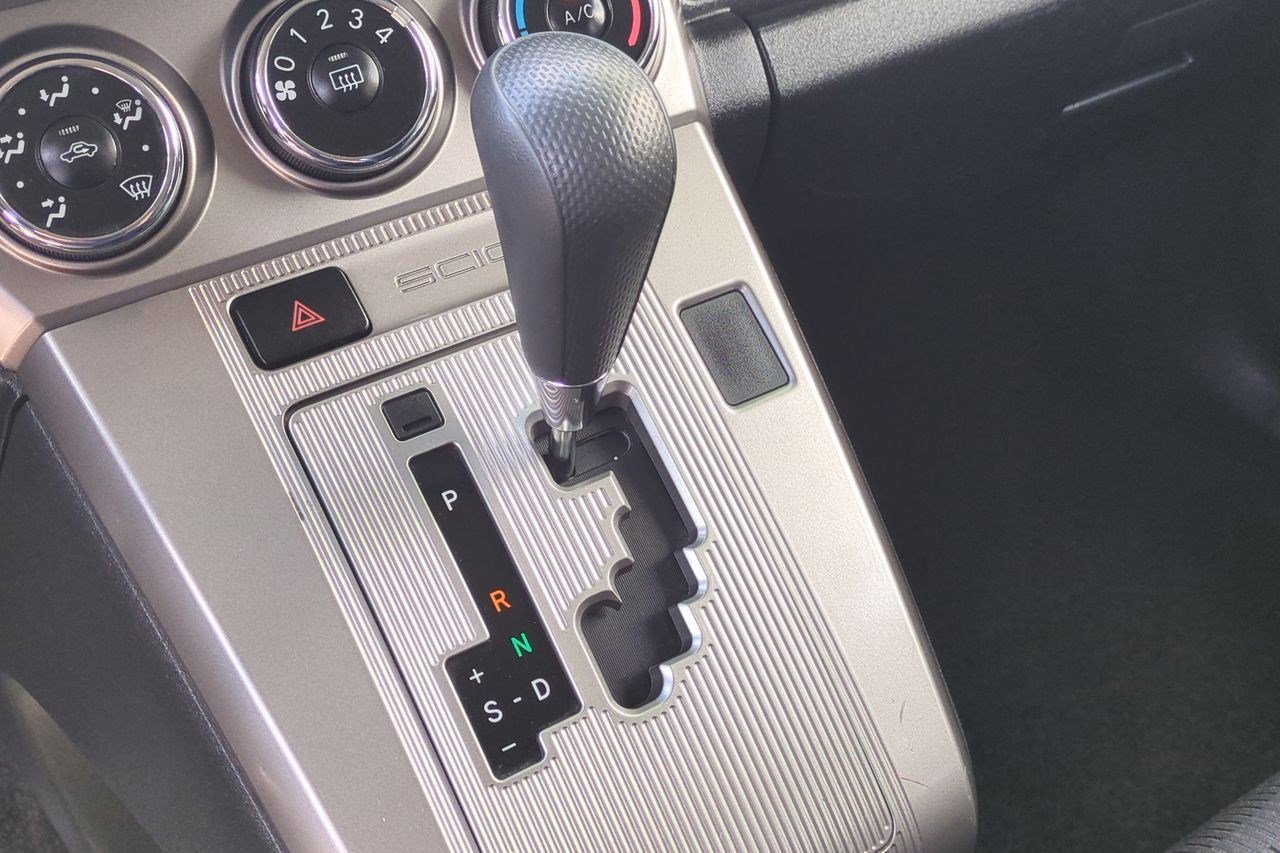 Used 2015 Scion xB image 17