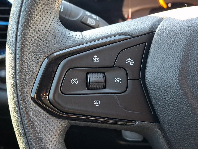 Used 2024 Chevrolet Trax LT FWD image 20