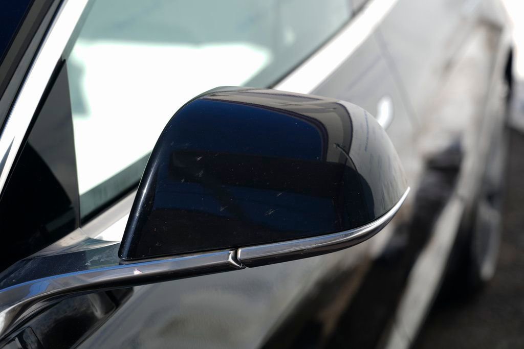 Used 2018 Tesla Model 3 Performance image 10