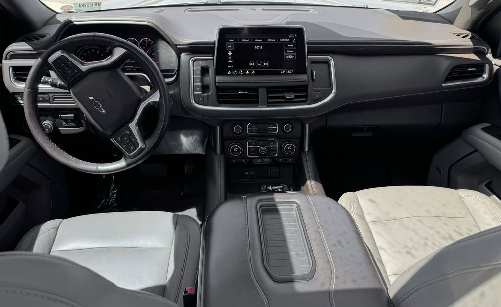 Used 2021 Chevrolet Tahoe Z71 w/ Z71 Signature Package AWD/4WD image 27