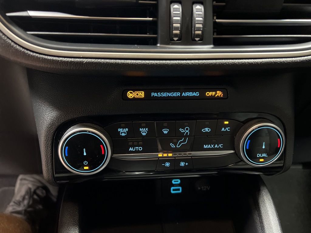 Used 2022 Ford Escape SE w/ Convenience Package image 28