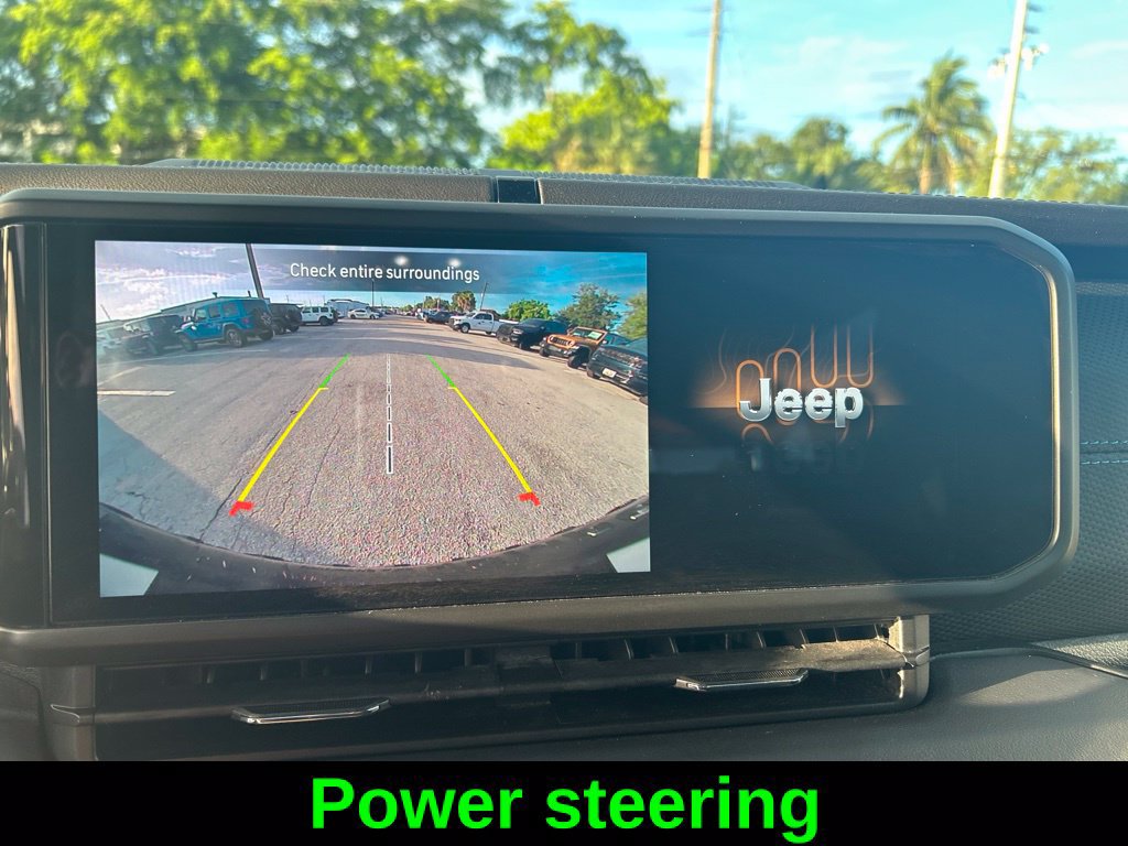 Certified 2024 Jeep Wrangler Unlimited Rubicon 4xe AWD/4WD image 16