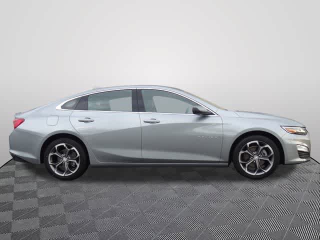 Used 2024 Chevrolet Malibu LT FWD image 3
