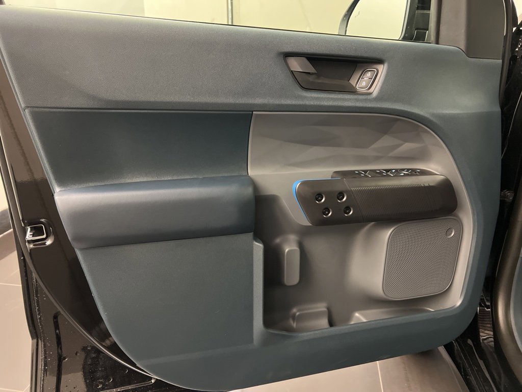 New 2025 Ford Maverick Lobo image 25