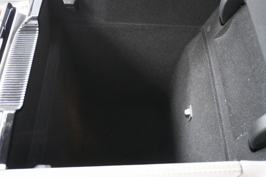 Used 2023 Jeep Wagoneer 4WD w/ Premium Group I image 14