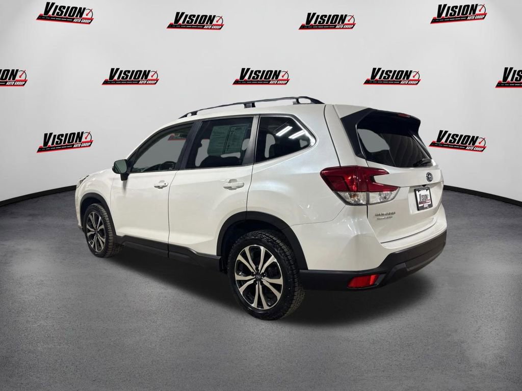 Used 2022 Subaru Forester Limited AWD/4WD image 7