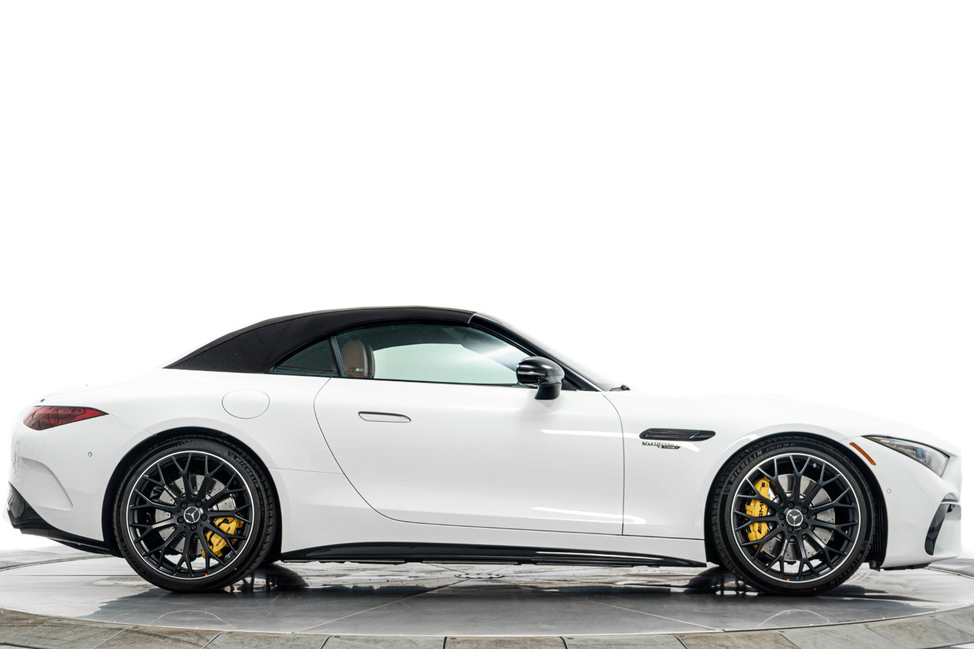 Used 2026 Mercedes-Benz SL 55 AMG 4MATIC image 18