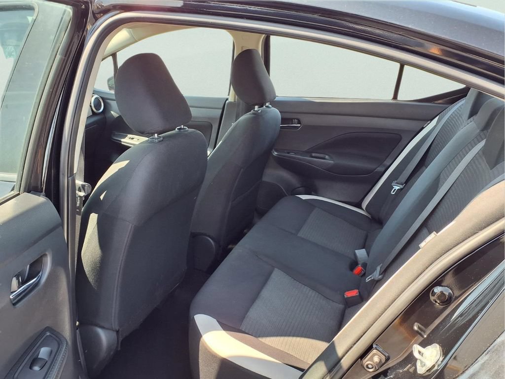 Used 2021 Nissan Versa SV FWD image 21