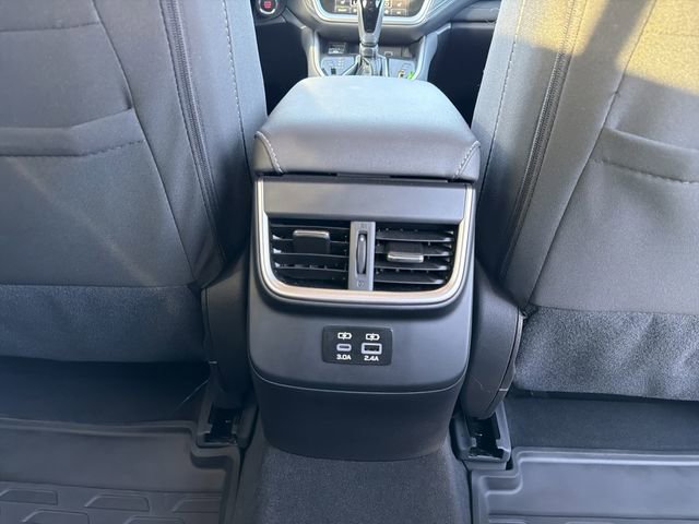 Used 2025 Subaru Outback Premium image 23
