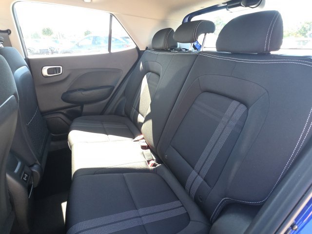 Certified 2024 Hyundai Venue SEL FWD image 7