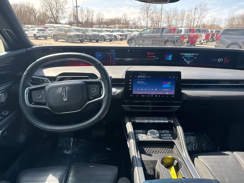 Used 2024 Lincoln Nautilus Reserve w/ Equipment Group 203A image 6