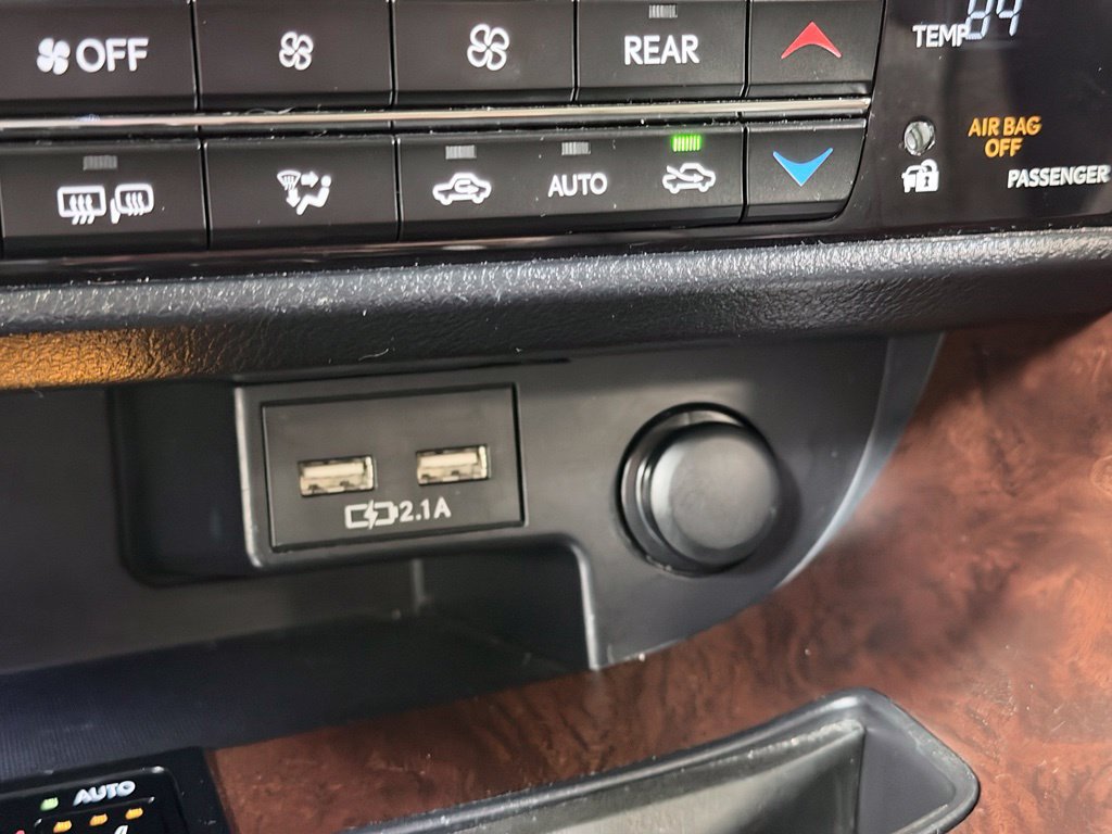 Used 2020 Lexus RX 350L Premium w/ Premium Package AWD/4WD image 61
