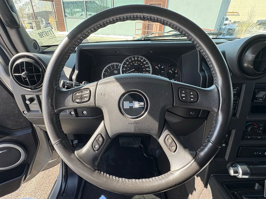Used 2006 HUMMER H2 image 2