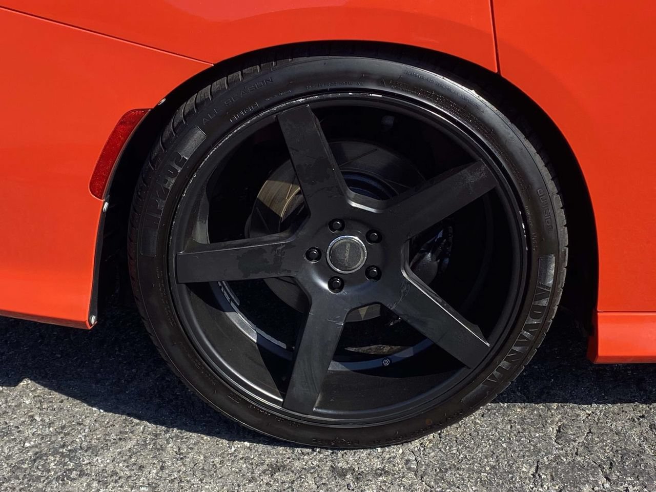 Used 2019 Dodge Charger Scat Pack RWD image 7