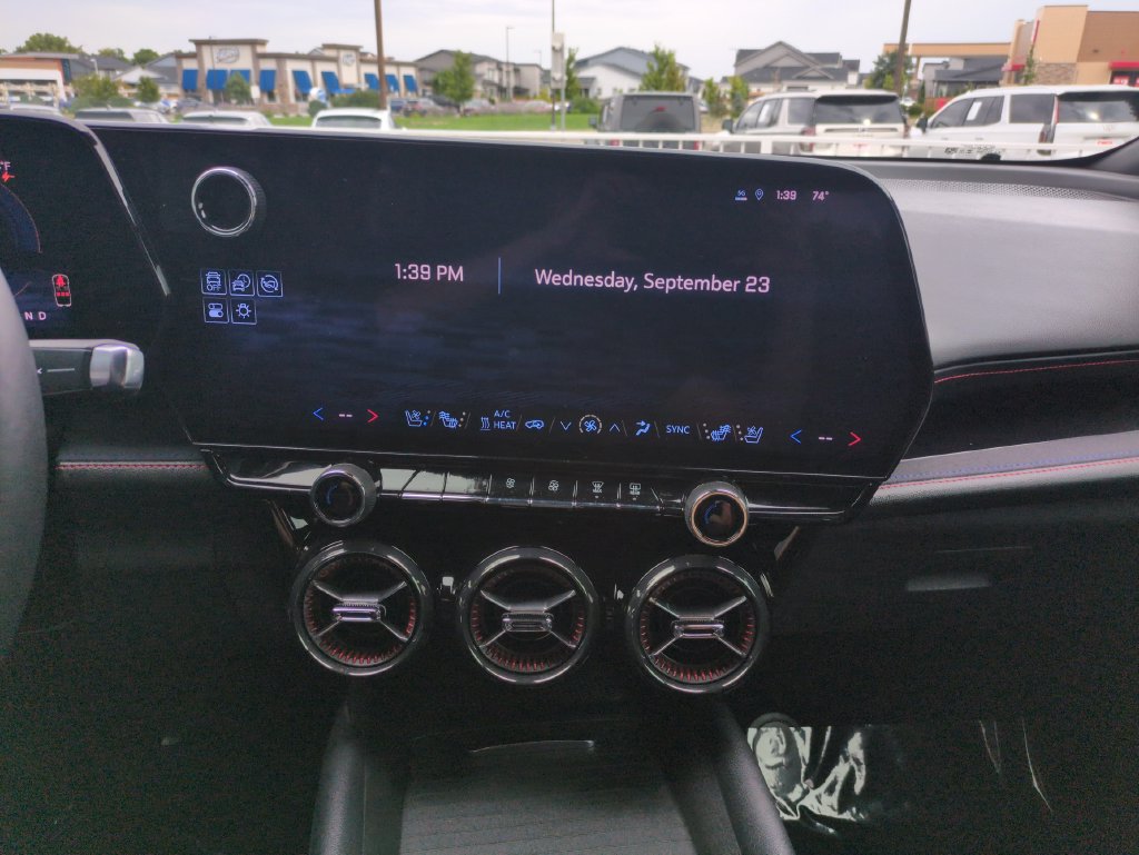 Used 2024 Chevrolet Blazer EV RS AWD/4WD image 18