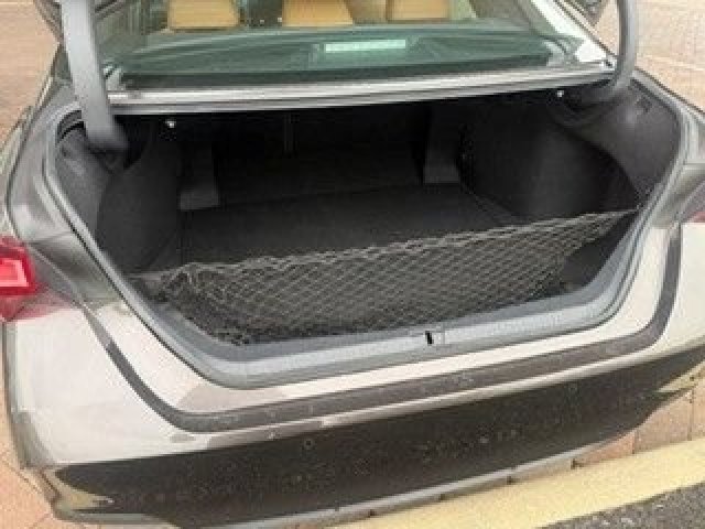 Used 2019 Toyota Avalon Limited w/ Advanced Safety Package FWD image 4