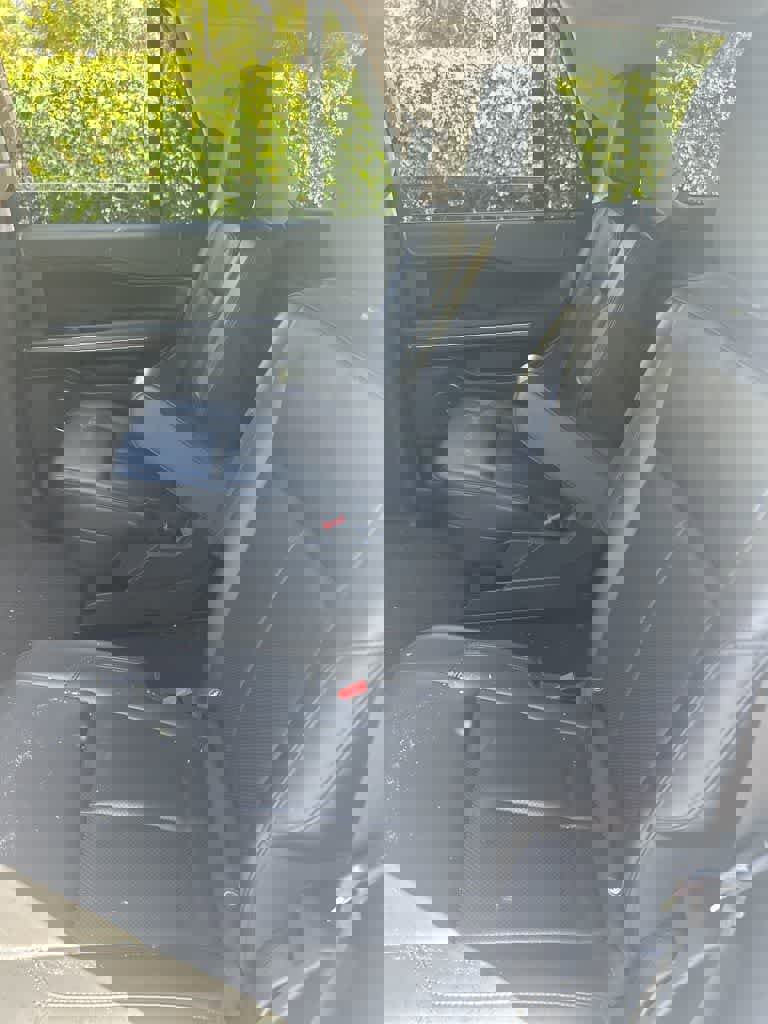 Used 2023 Ford Expedition XLT AWD/4WD image 6