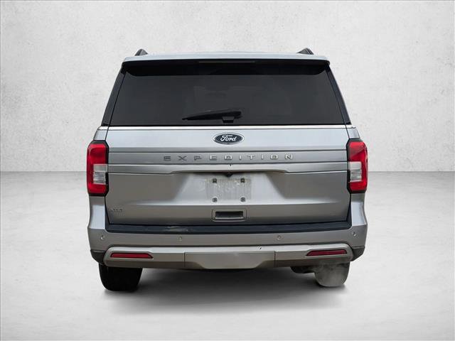 Used 2024 Ford Expedition XLT image 4