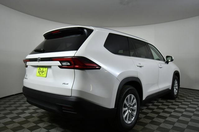 New 2026 Toyota Grand Highlander XLE image 11