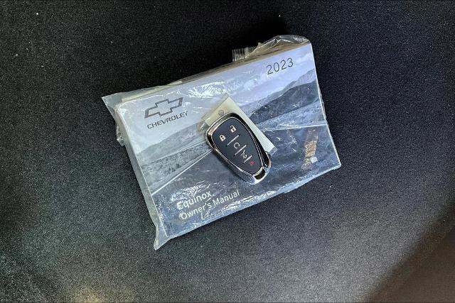 Used 2023 Chevrolet Equinox LT w/ Driver Convenience Package AWD/4WD image 10
