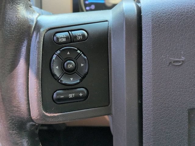 Used 2011 Ford F250 Lariat w/ Lariat Interior Pkg RWD image 31