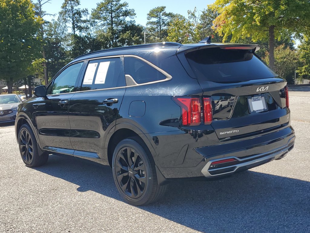 Used 2023 Kia Sorento SX AWD/4WD image 7