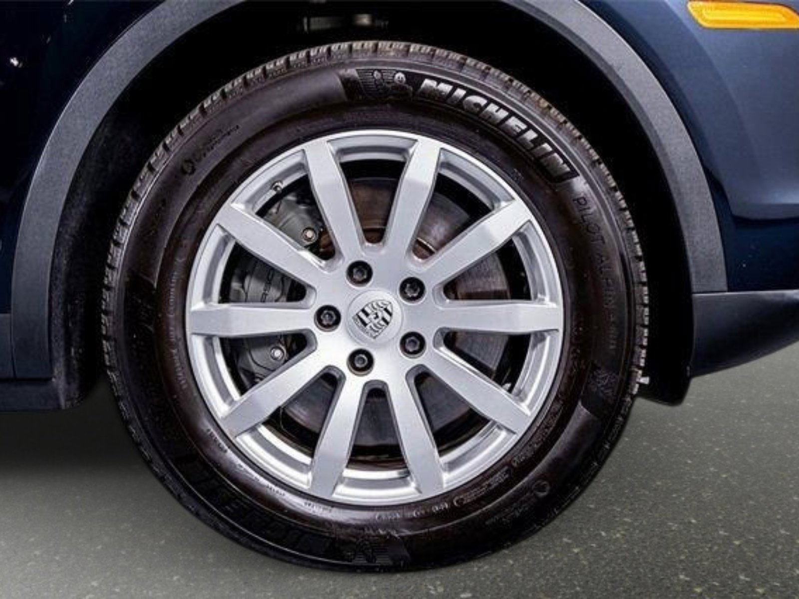 Used 2022 Porsche Cayenne S image 8