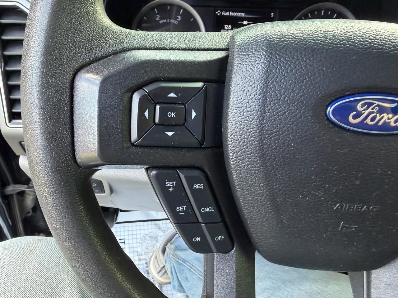 Used 2021 Ford F250 XLT w/ XLT Premium Package AWD/4WD image 28