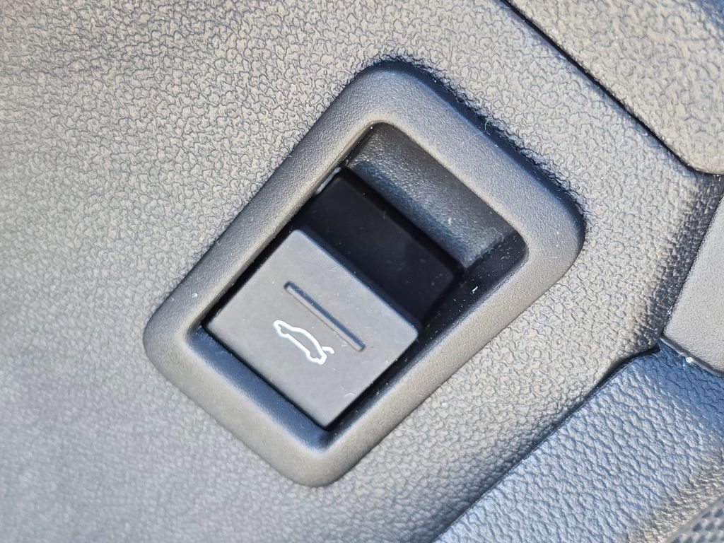 Used 2023 Audi A3 2.0T Premium w/ Convenience Package image 17