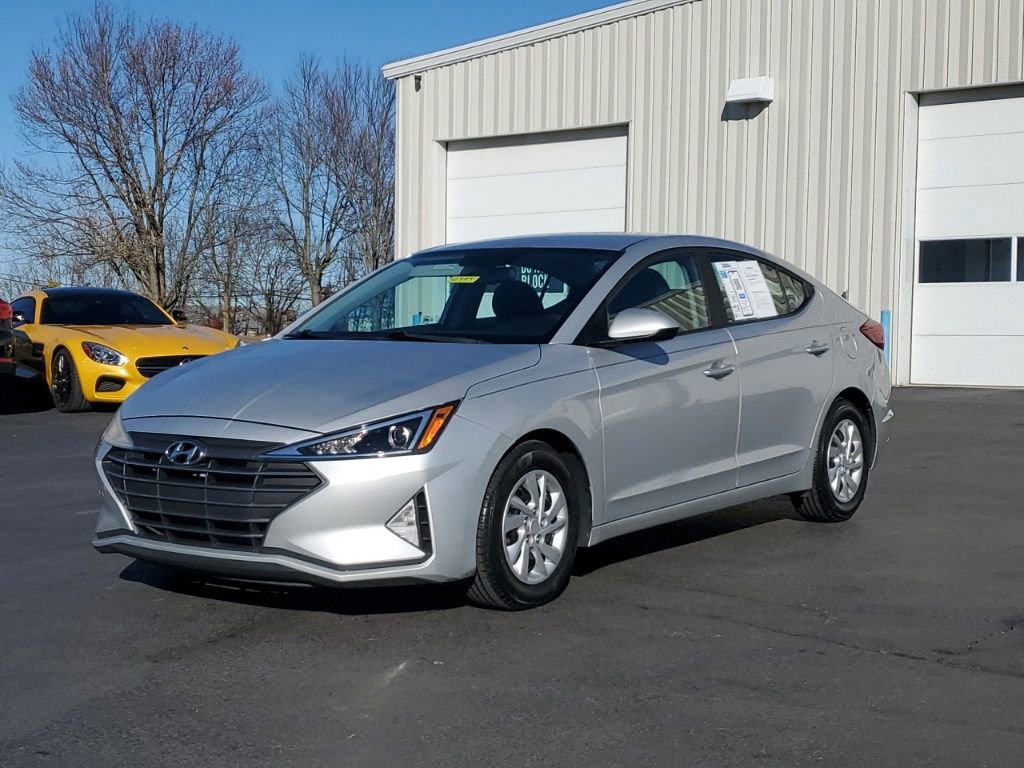 Used 2019 Hyundai Elantra SE w/ Cargo Package image 3