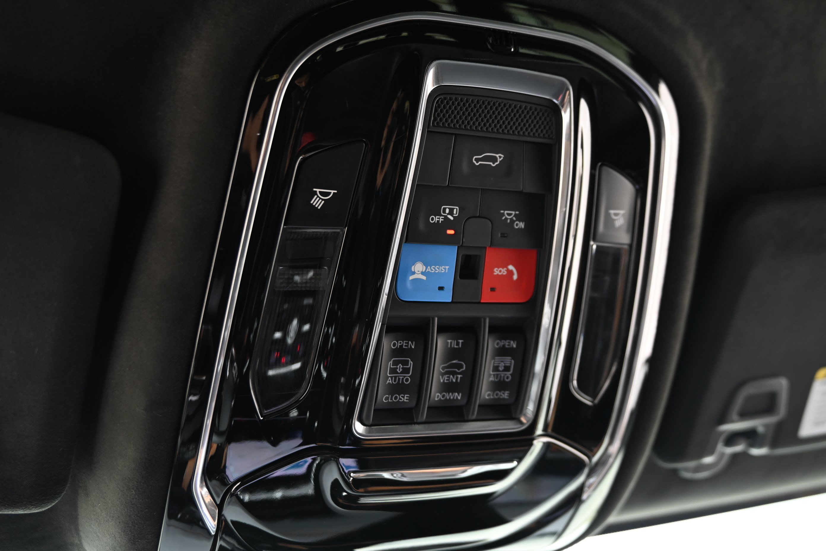 Used 2024 Jeep Grand Cherokee L Summit AWD/4WD image 40