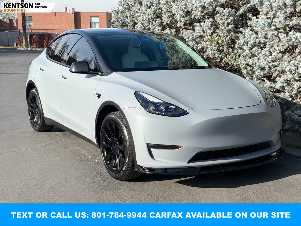 Used 2023 Tesla Model Y Long Range image 12