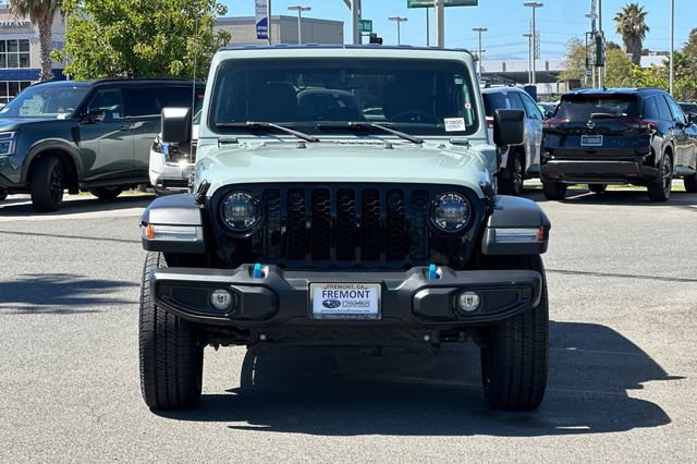 Used 2023 Jeep Wrangler Unlimited w/ 8.4" Radio Group AWD/4WD image 9