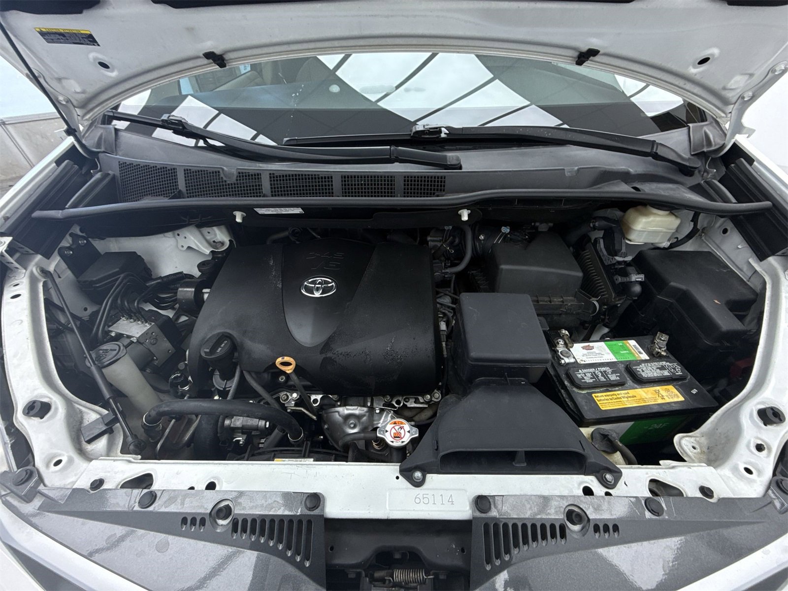 Used 2018 Toyota Sienna XLE w/ XLE Navigation Package image 38