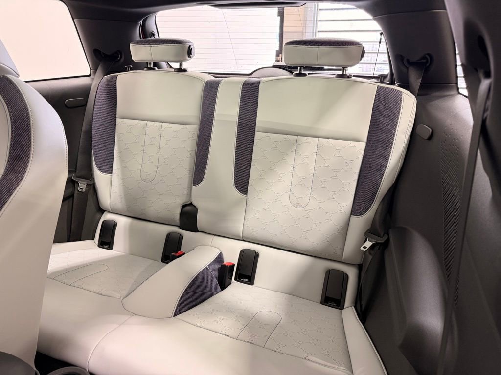 New 2026 MINI Cooper S image 19