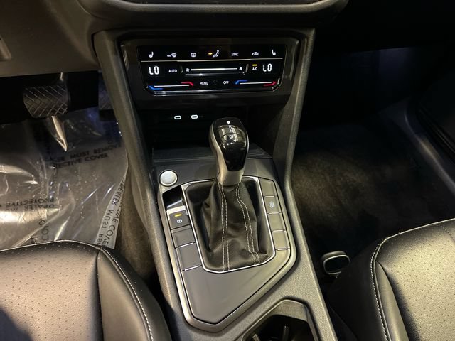 Certified 2023 Volkswagen Tiguan SE FWD image 27