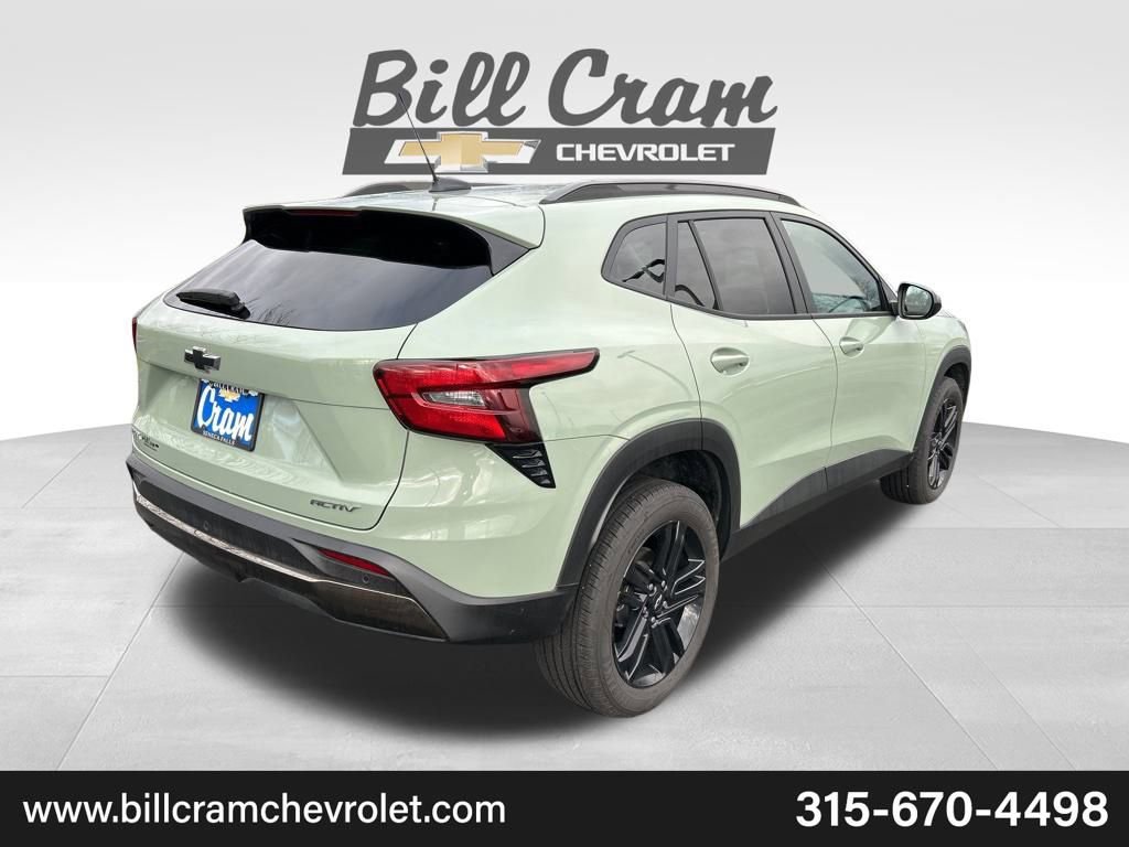 Used 2025 Chevrolet Trax ACTIV w/ Driver Confidence Package image 38