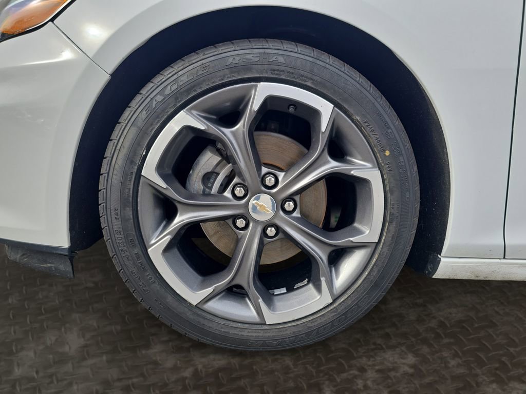 Used 2024 Chevrolet Malibu LT FWD image 9