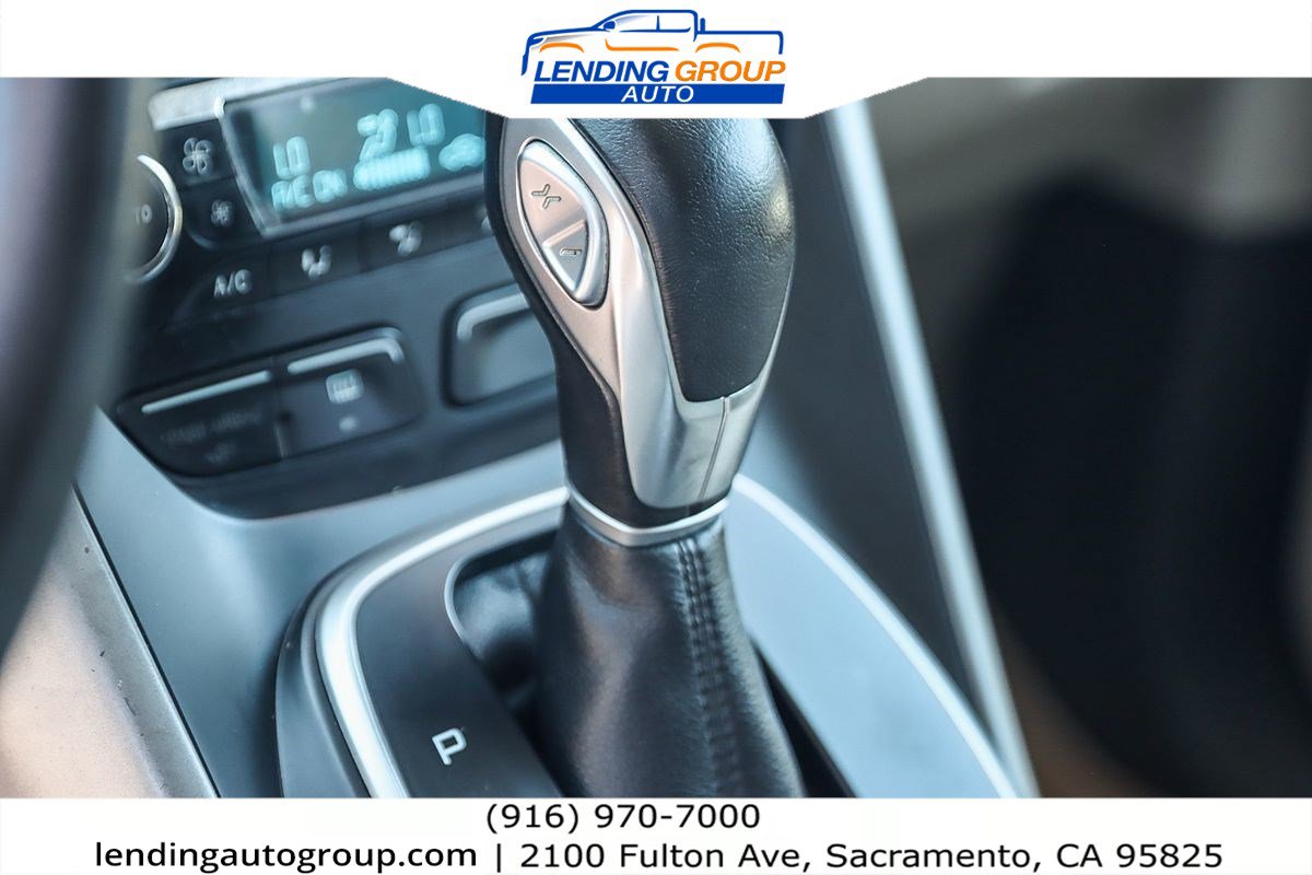 Used 2014 Ford Escape SE w/ Equipment Group 201A image 17