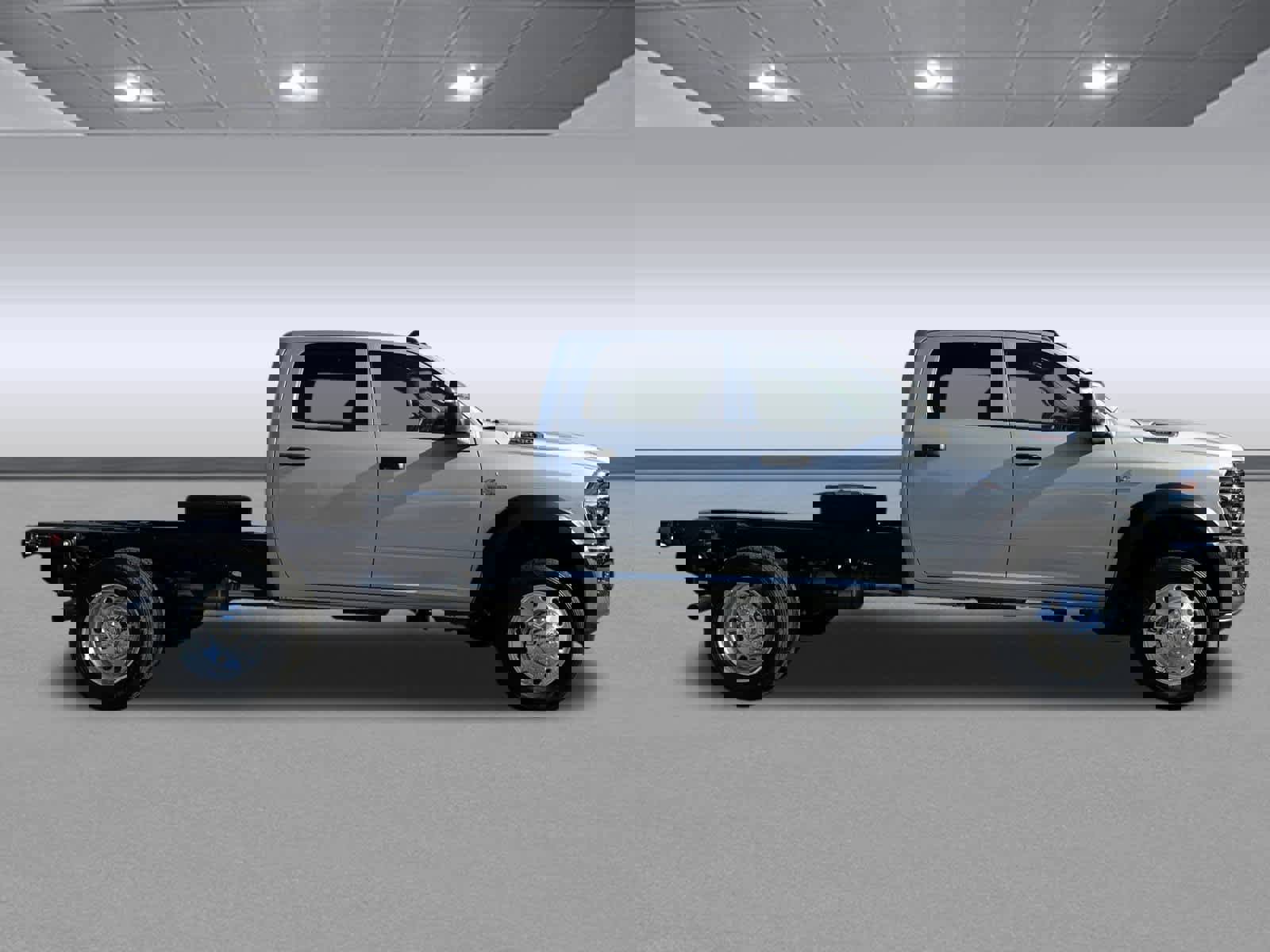 New 2026 RAM 4500 Tradesman w/ Chrome Appearance Group image 8