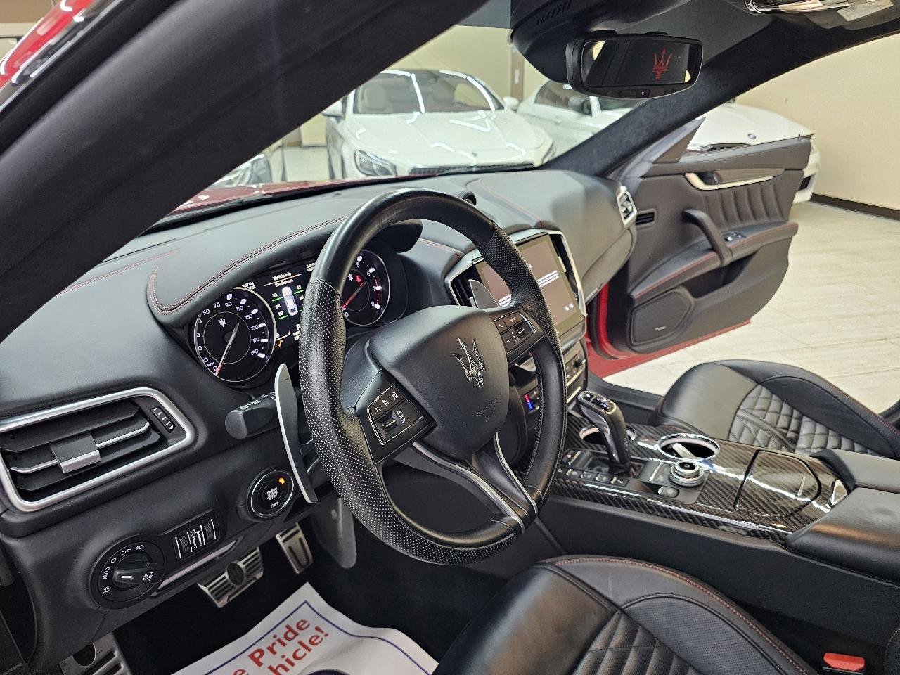 Used 2022 Maserati Ghibli F Tributo image 20