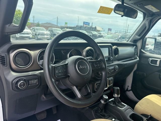 Used 2021 Jeep Gladiator Sport AWD/4WD image 12